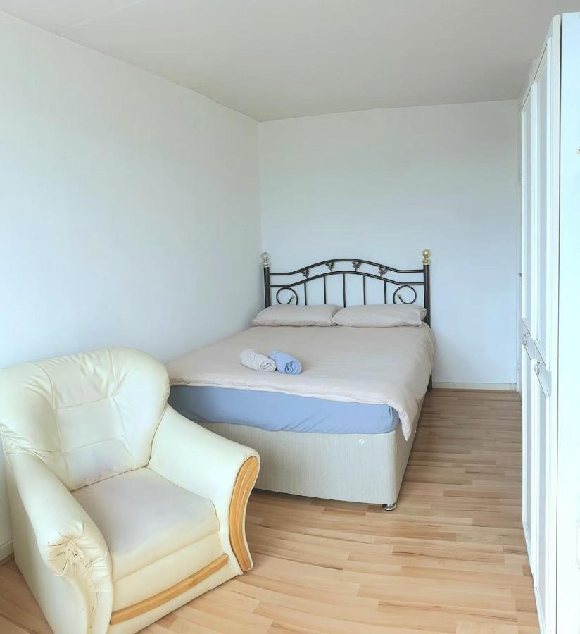 Elephant & Castle - Zone 2 - Private Rooms - Shared Bathroom London Exteriör bild
