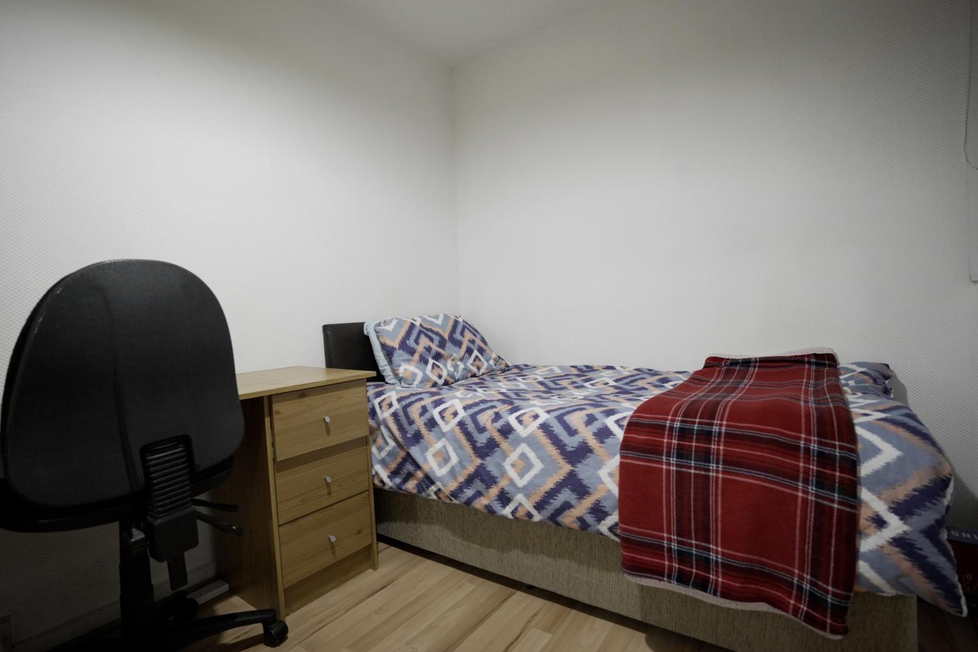 Elephant & Castle - Zone 2 - Private Rooms - Shared Bathroom London Exteriör bild